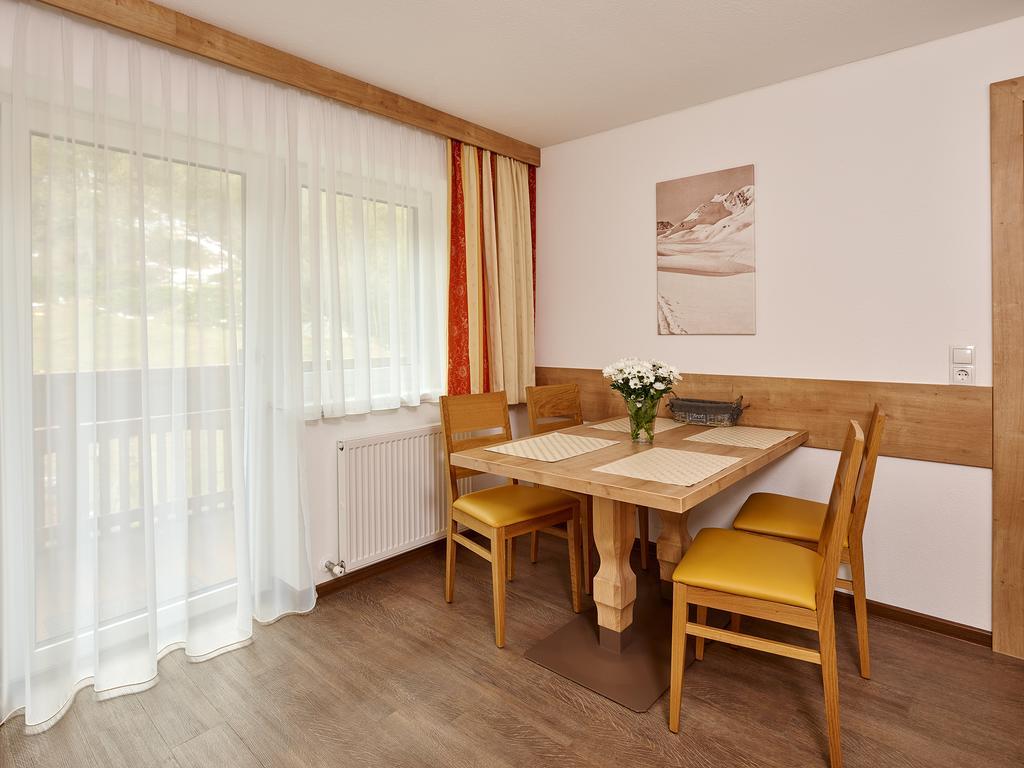 Appartement Gaestehaus Bergkristall Sölden Eksteriør billede